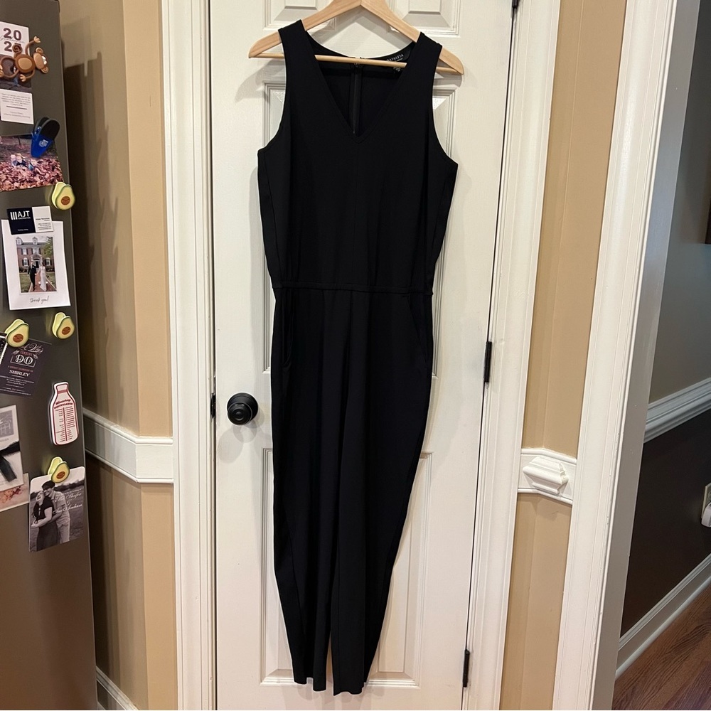 NEW ATHLETA Brooklyn Jumpsuit Black Size 10 Women’s Performance Travel Active - Picture 3 of 7